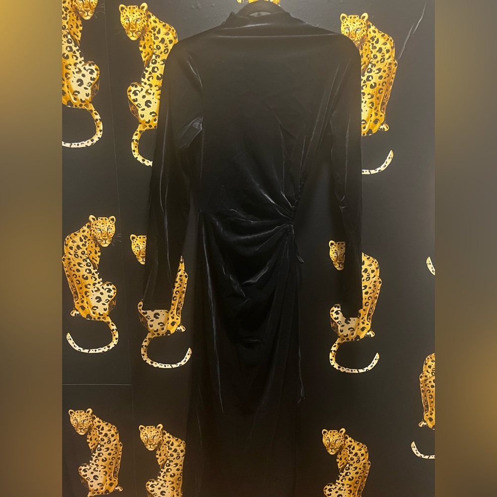 NicoleLynel Black High Slit Dress - Picture 4 of 4